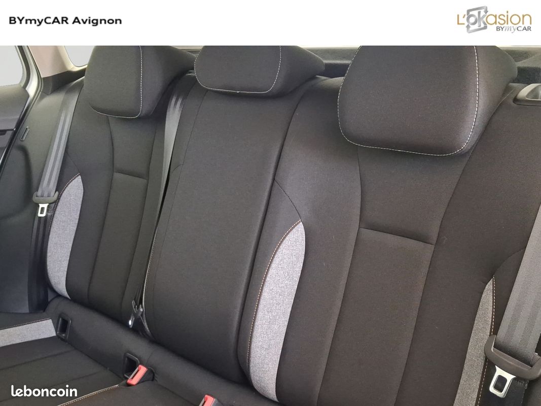 SKODA Kamiq 1.0 TSI Evo 2 116 ch BVM6 Selection (image 24)