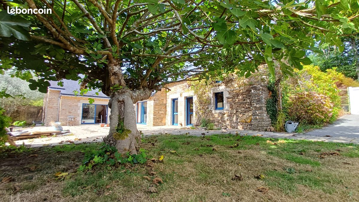 Maison 8 pièces 183 m² · à Moëlan-sur-Mer · 183 m² · 680 000 €