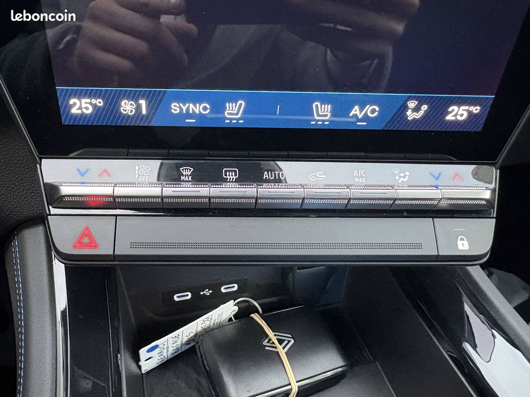 RENAULT Rafale E-Tech full hybrid 200ch esprit Alpine (image 28)