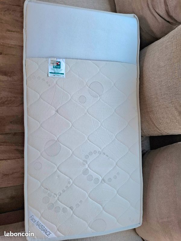 Matelas bébé (image 1)