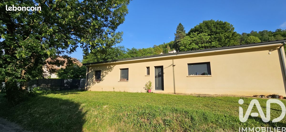 Propriété 5 pièces 114 m² (image 1)