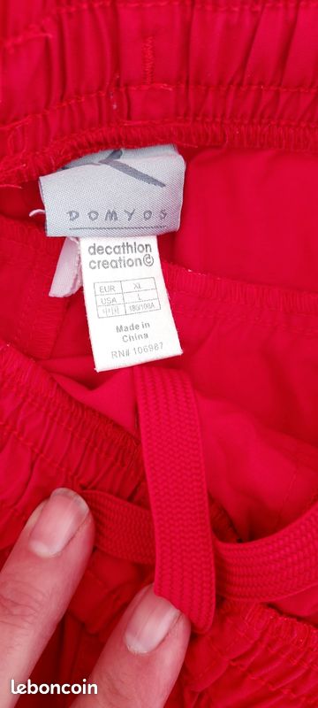 Short rouge (image 3)