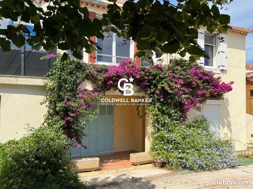Maison 6 pièces 163 m² · à Le Lavandou · 163 m² · 895 000 €