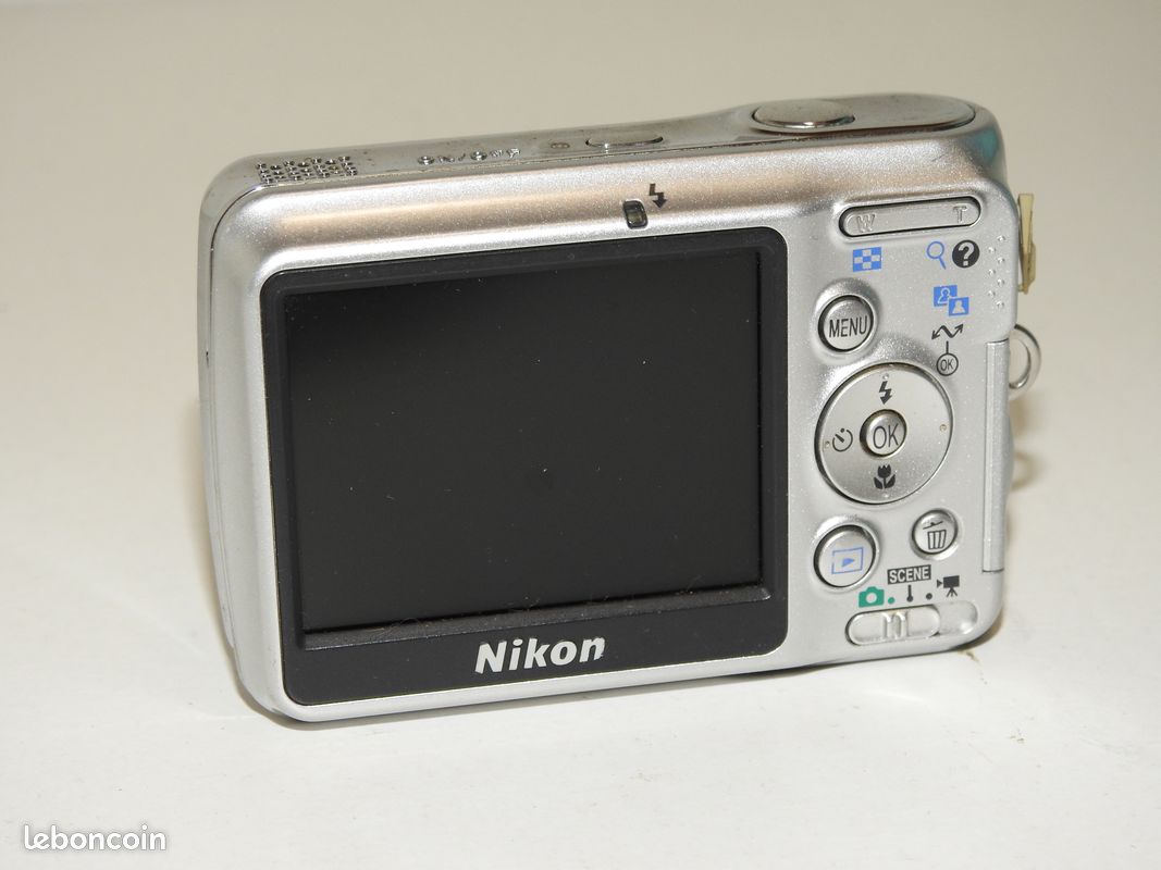 Appareil Photo Numérique Nikon COOLPIX L6 - 6 Mégapixels - Compact Argenté - Très Bon état (Occasion)