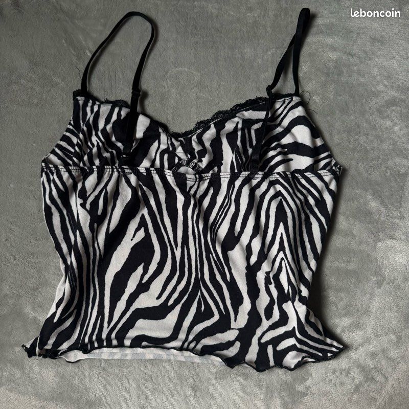 Crop Top Zèbre Imprimé Animalier FOREVER 21 - Taille Medium Femme - Style Cropped