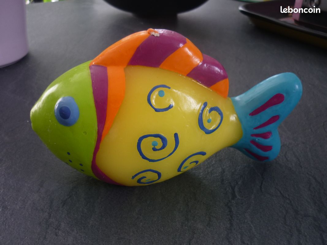 Grosse bougie poisson (image 1)