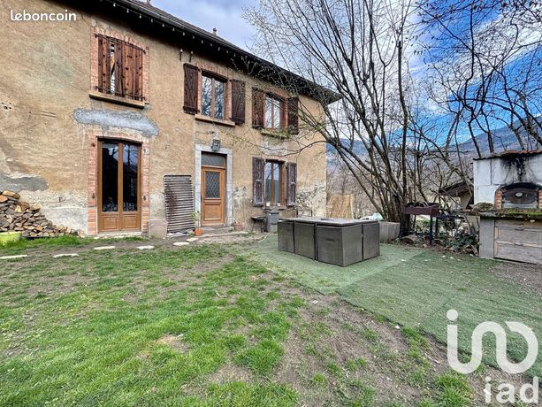 Maison 7 pièces 159 m²