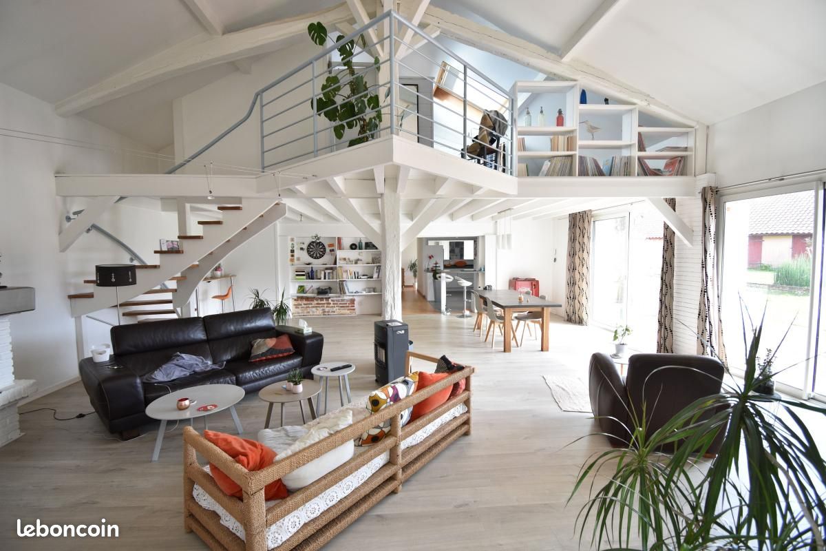 Maison 6 pièces 225 m² - Angresse 40150 (image 2)