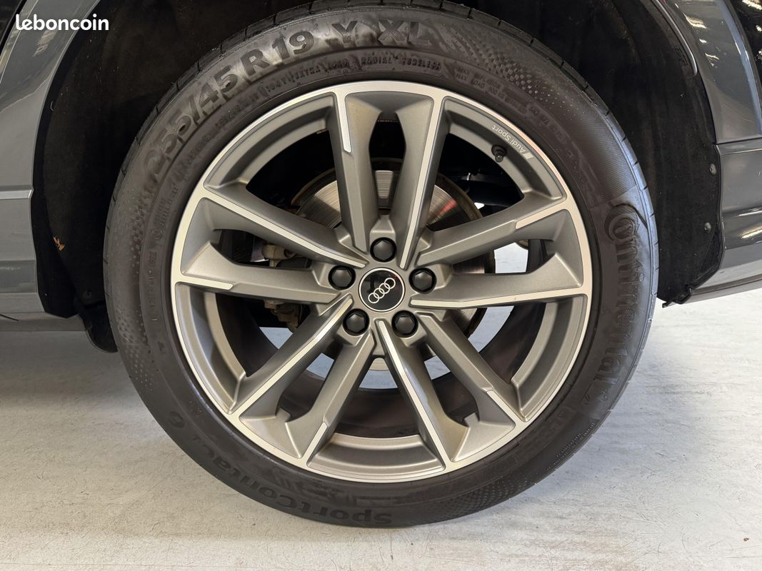 AUDI Q3 35 TFSI 150 ch S tronic 7 S line (image 8)