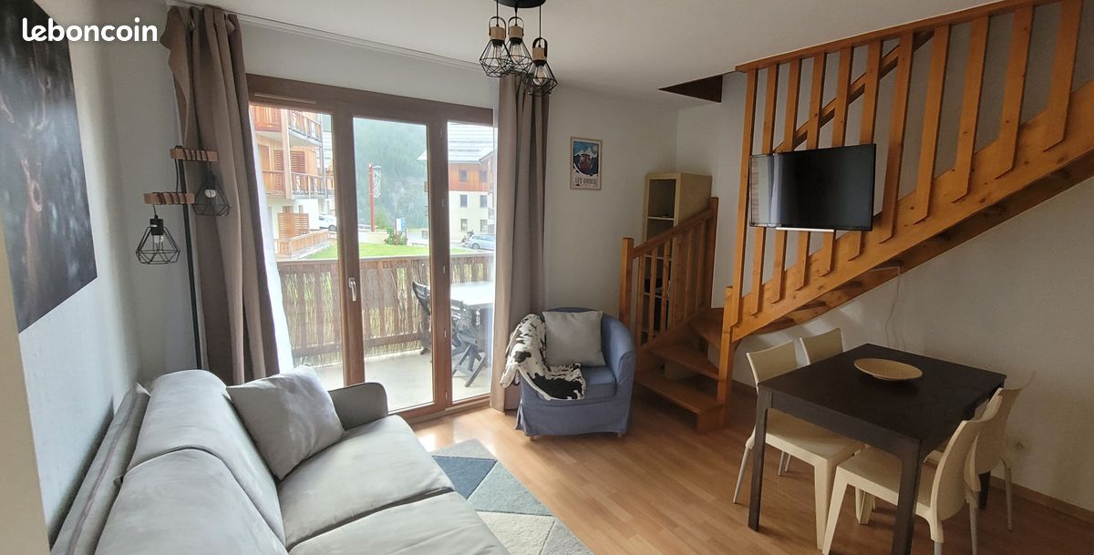 Appartement Duplex T3 6 personnes les Orres 1800 Tout Confort Pied des Pistes (image 1)
