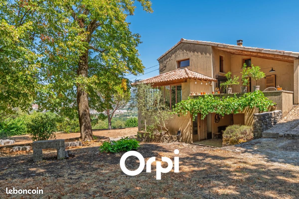 Maison 5 pièces 178 m² · à Privas · 178 m² · 430 000 €