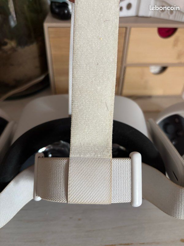 Casque VR Oculus/Meta Quest 2 (image 4)