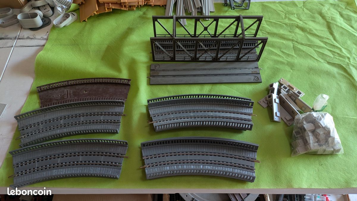 20 Rails Courbes Hornby Meccano HO - Voie Ferrée Vintage - Train électrique - Occasion