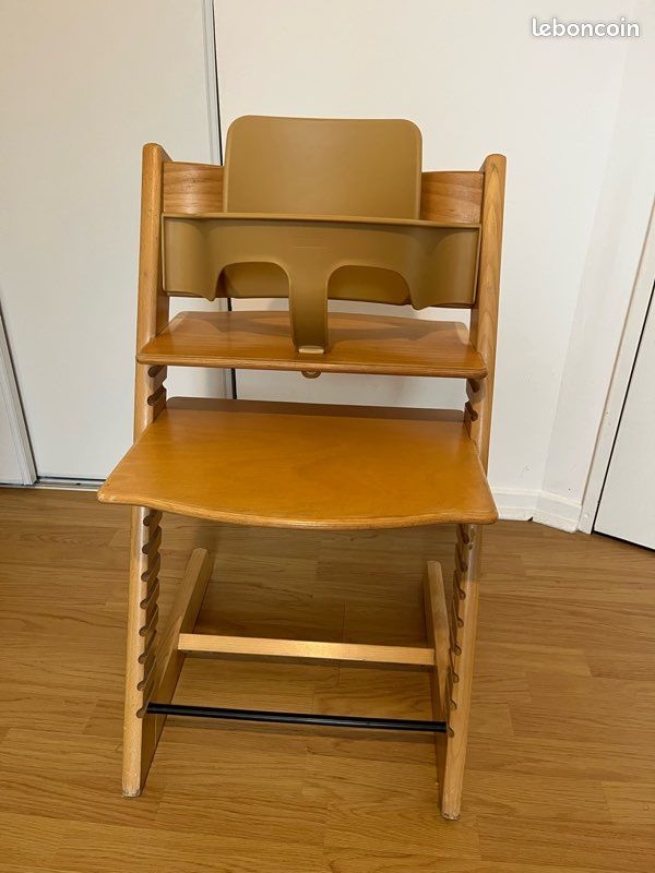 Chaise haute bébé stokke tripp trapp (image 1)