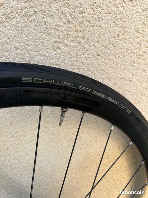 Vélo route (image 10)