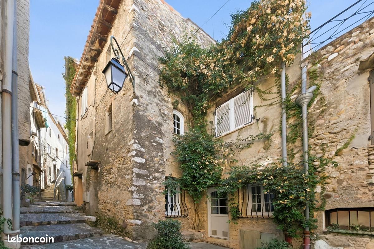 Appartement 2 pièces 70 m² · à Cagnes-sur-Mer · 70 m² · 340 000 €