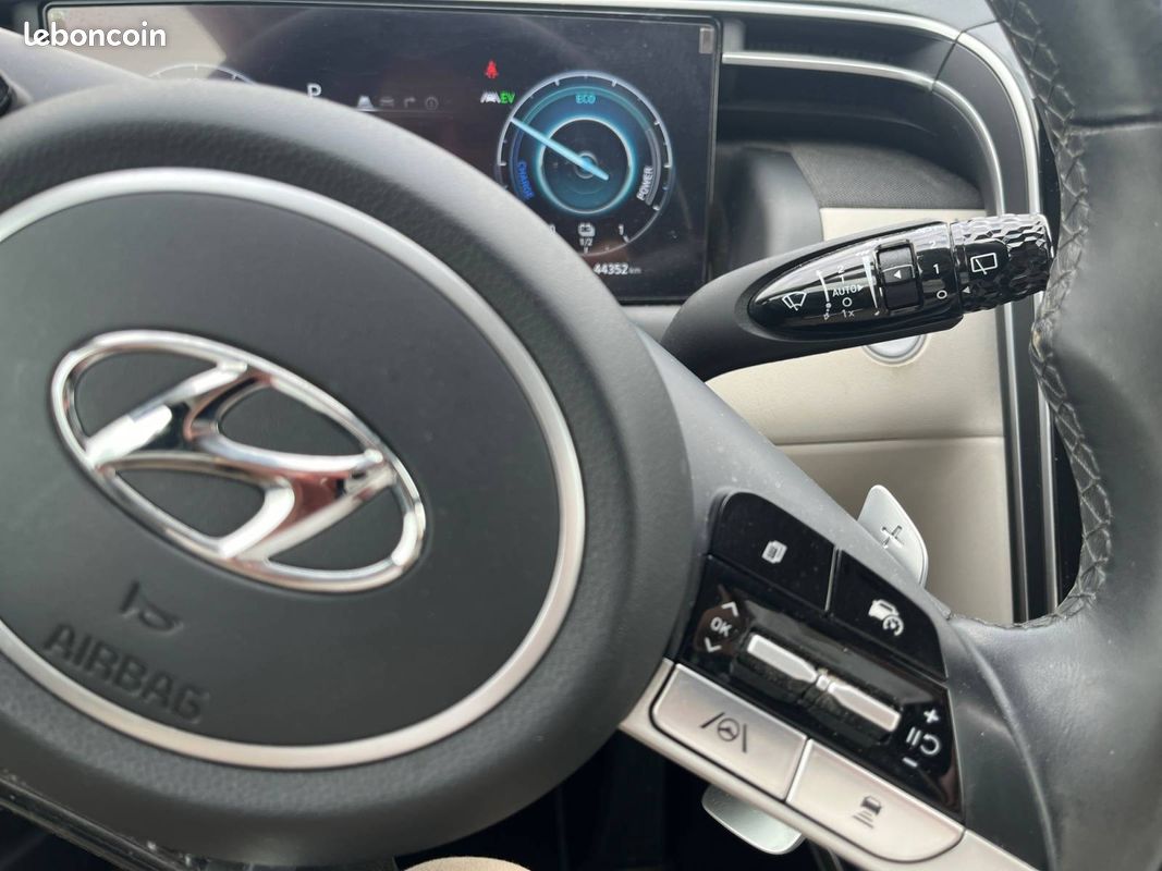 HYUNDAI Tucson 1.6 T-GDI 230 Hybrid BVA6 Executive (image 32)
