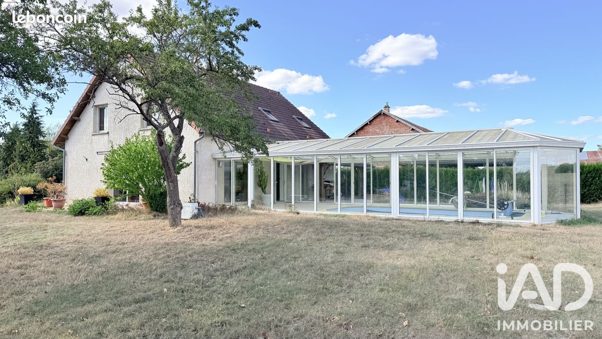 Maison 7 pièces 145 m² · à Falaise · 145 m² · 235 000 €