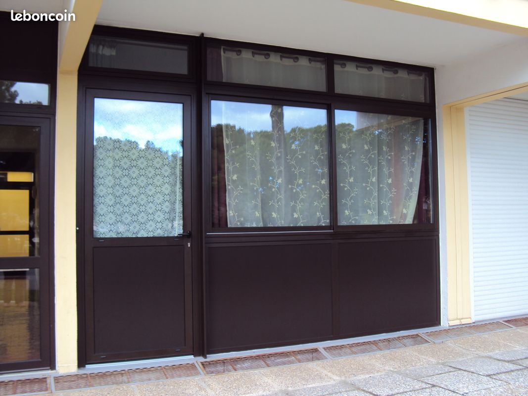 Local commercial 2 pièces 34 m² · à Balaruc-les-Bains · 34 m² · 138 000 €