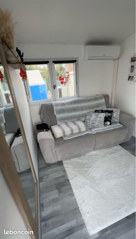 Local commercial 3 pièces 23 m² · à Rives · 23 m² · 13 500 €
