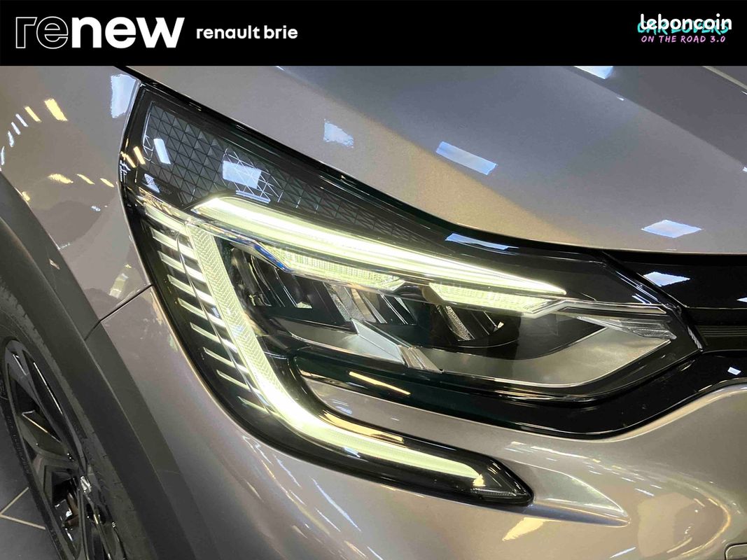 RENAULT Captur E-Tech full hybrid 145 Engineered (image 22)