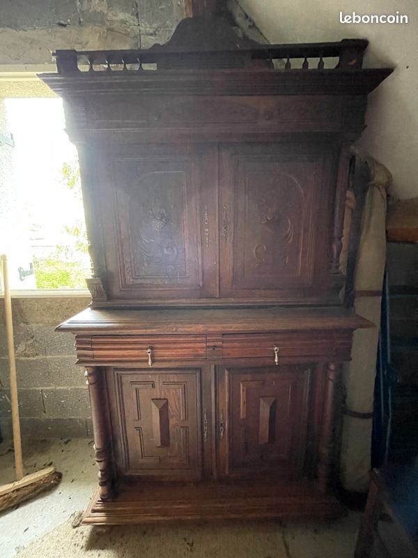 Buffet bois ancien sculpté (image 4)