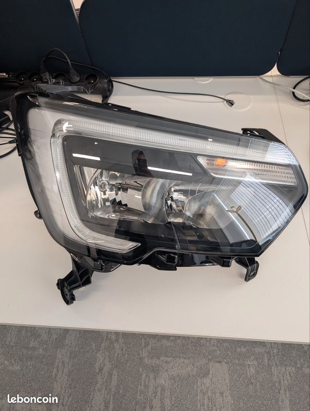 Phare Avant Halogène + Moteur Pour Renault Master/Interstar/Movano (2003>) - Neuf TYC