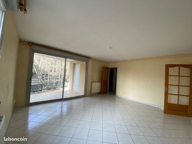 Appartement 3 pièces 81 m² · à Rodez · 81 m² · 753 €