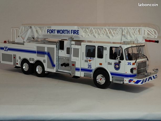 Camion De Pompiers NOREV – Porte-citerne DAF – Échelle 1/43 – Rare – Bon état