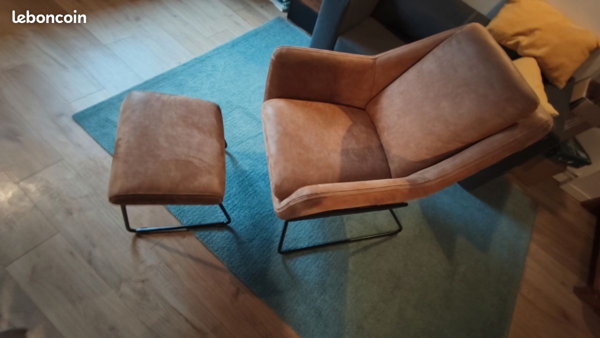 Fauteuil marron clair et relève pied (image 2)