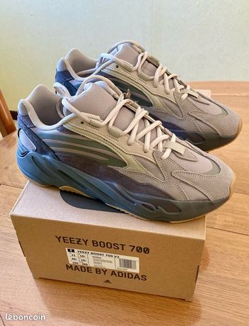 adidas gazelle silver green womens adidas Yeezy Boost 700 V2 Tephra