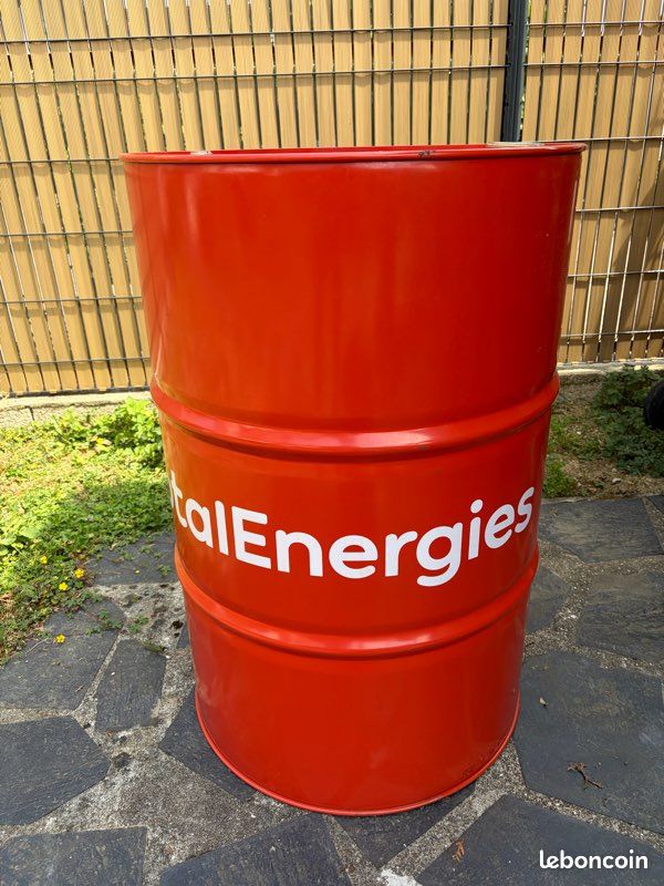 Fut d’huile Total énergie (image 1)