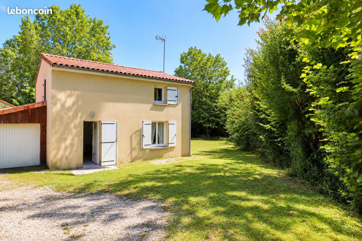 Maison 3 pièces 80 m² · à Saint-Sornin · 80 m² · 635 €/mois