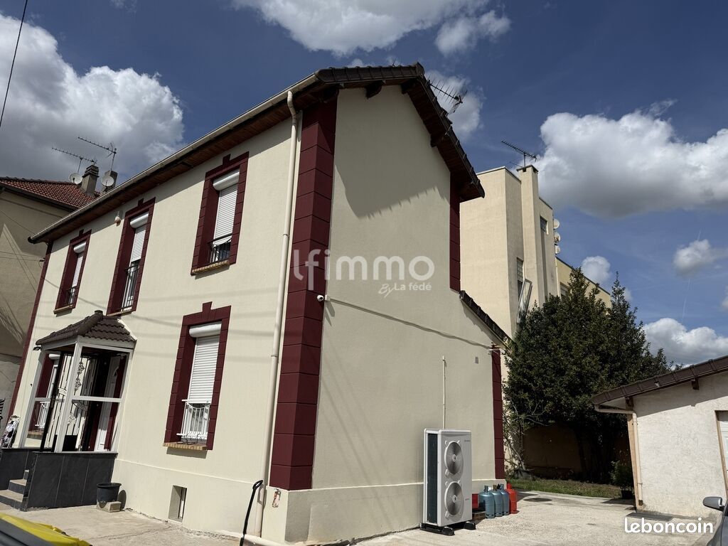 Maison 5 pièces 90 m² · à Villepinte · 90 m² · 394 000 €