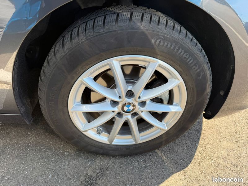 BMW Série 2 Gran Tourer 216d 1.5 116 Business GPS Radar AR 7 places Régul (image 29)
