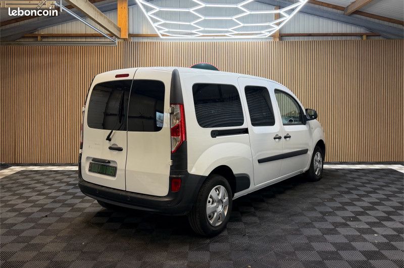 Renault KANGOO II EXPRESS MAXI 1.5 BLUE DCI 95CH GRAND VOLUME CONFORT (image 5)