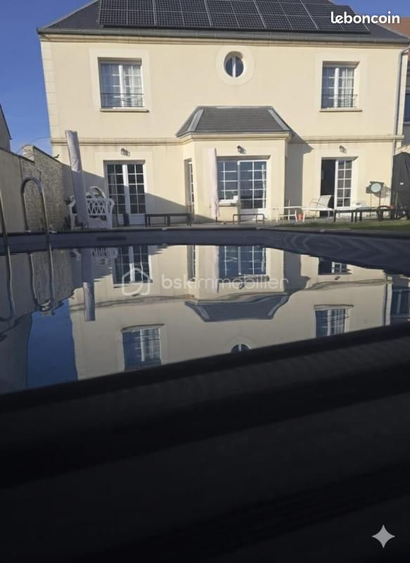 Maison 10 pièces 170 m² · à Sarcelles · 170 m² · 648 000 €