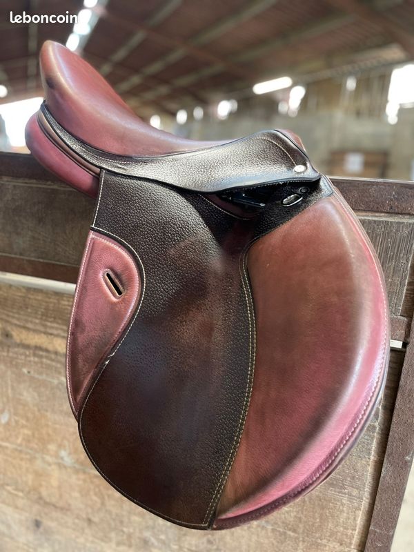 Selles de Decathlon possibilité de lots Accessoires animaux