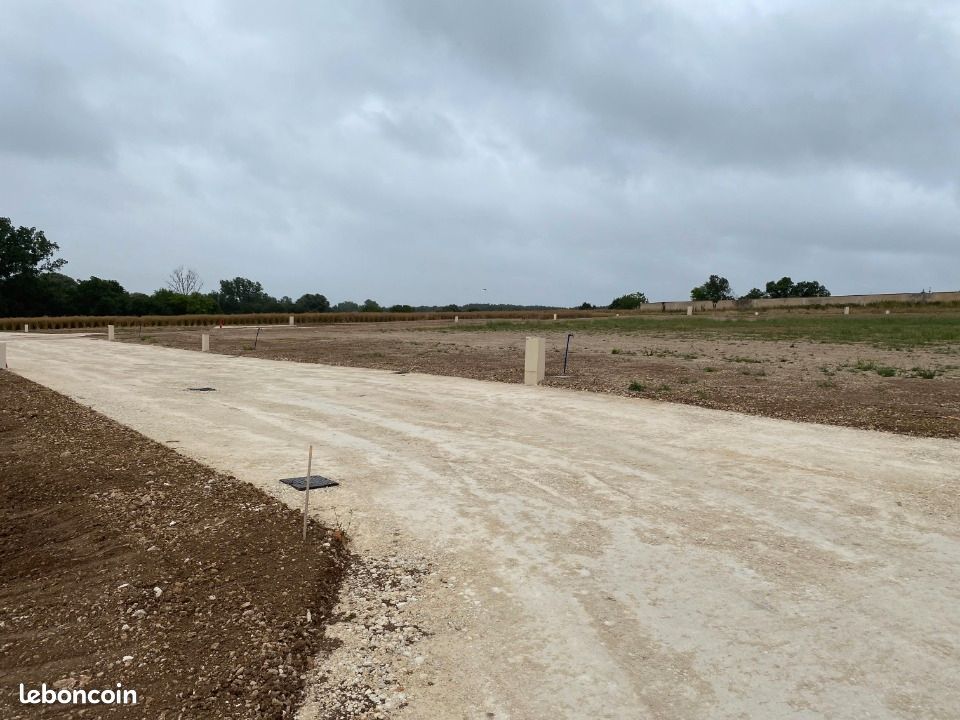 Terrain 611 m² Tonnay Boutonne · à Tonnay-Boutonne · 42 770 €