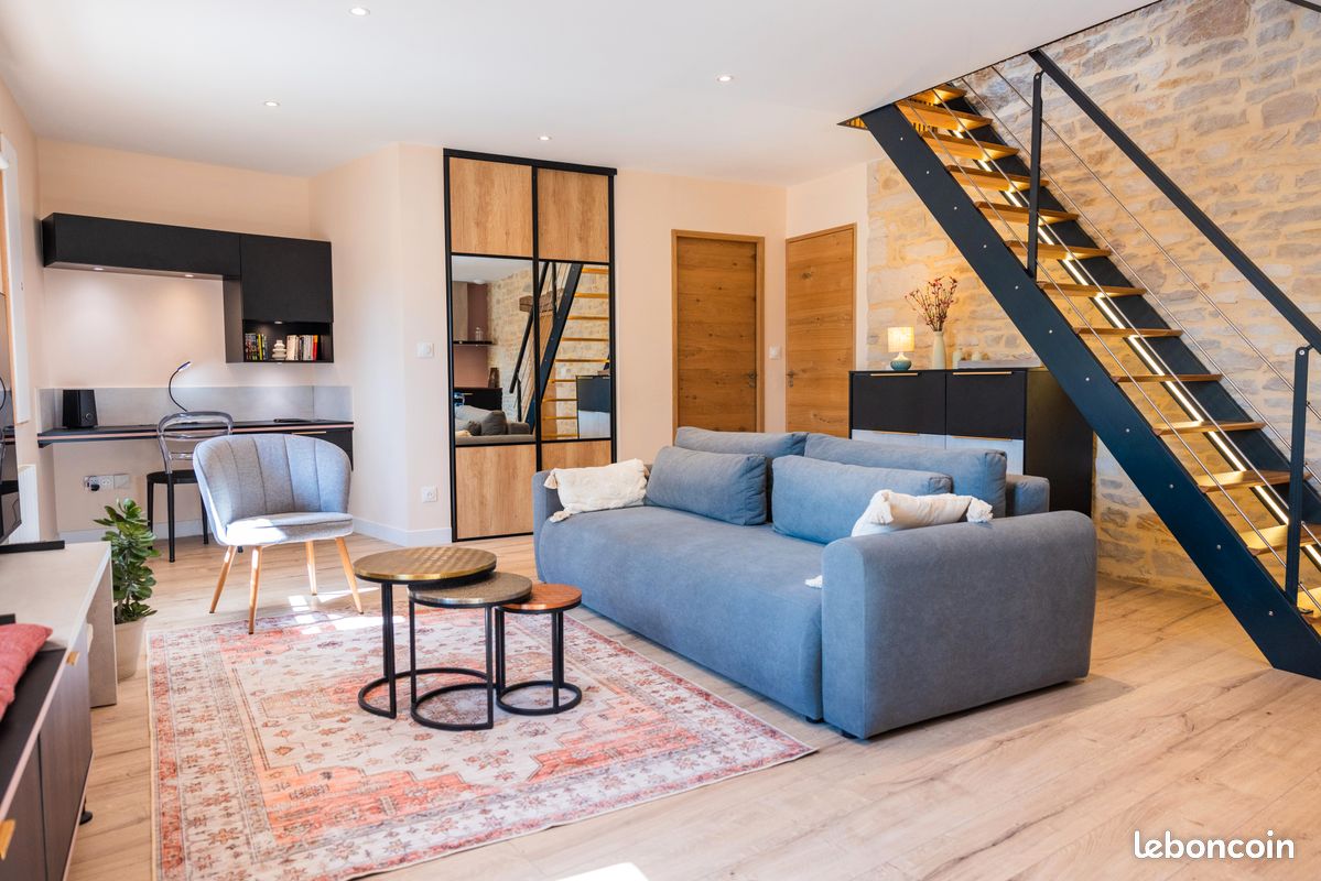 Appartement 4 pièces 115 m² · à Tournus · 115 m² · 975 €/mois
