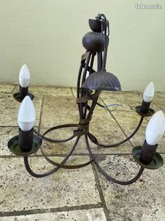 Lustre rustique en métal forgé – 5 lumières (image 1)