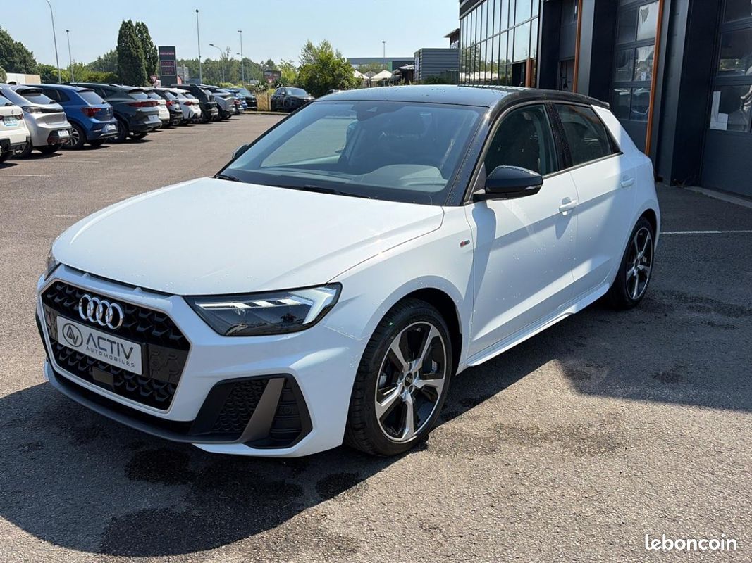AUDI A1 SPORTBACK 30 tfsi 116 s line s tronic 7 (image 1)