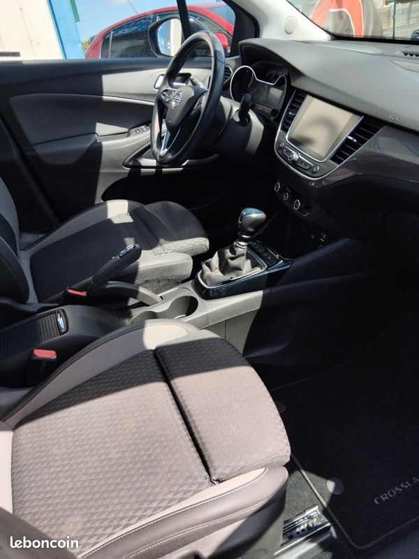 Opel CROSSLAND (image 3)