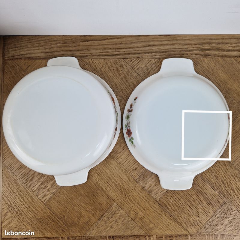 Cocotte Ancienne En Pyrex Avec Couvercle - Vintage Cuisine Induction
