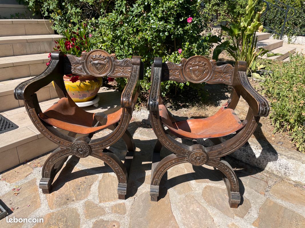 Lot de 2 fauteuils Dagobert à restaurer (image 1)