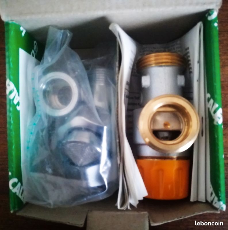Vanne Thermostatique Chauffe Eau Solaire 3 Voies - Absolument Neuve (image 2)