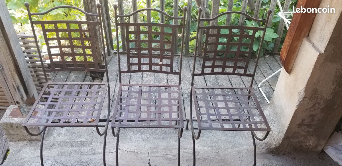 3 chaises fer forgé (image 1)