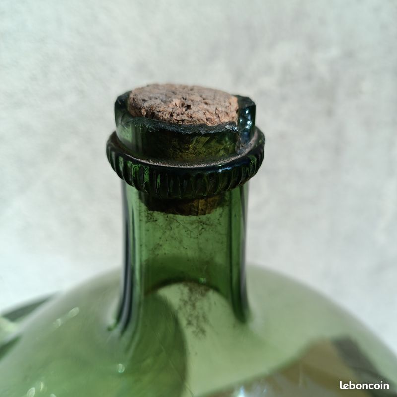 Ancienne bouteille verre vert 1,5 L - Modèle Déposé - déco vintage