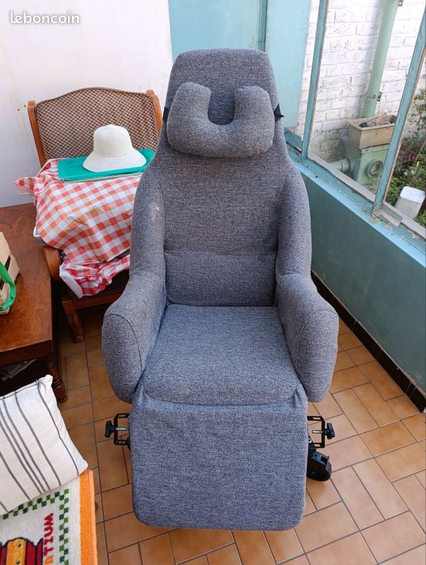 Fauteuil électrique (image 2)