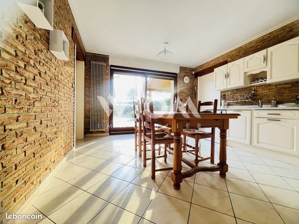 Maison 8 pièces 200 m²